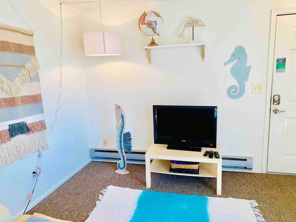 Unique, Convenient, Centrally Located Apartment Kent Ngoại thất bức ảnh